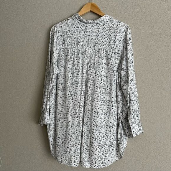 velvet heart white button down shirt with black polka dots size 1X - Picture 2 of 7